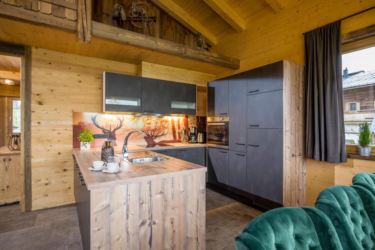 Narzenhof Wellness Chalets, Familien & Luxus Apartments Am Bauernhof سانكت يوهان ان تيرو المظهر الخارجي الصورة
