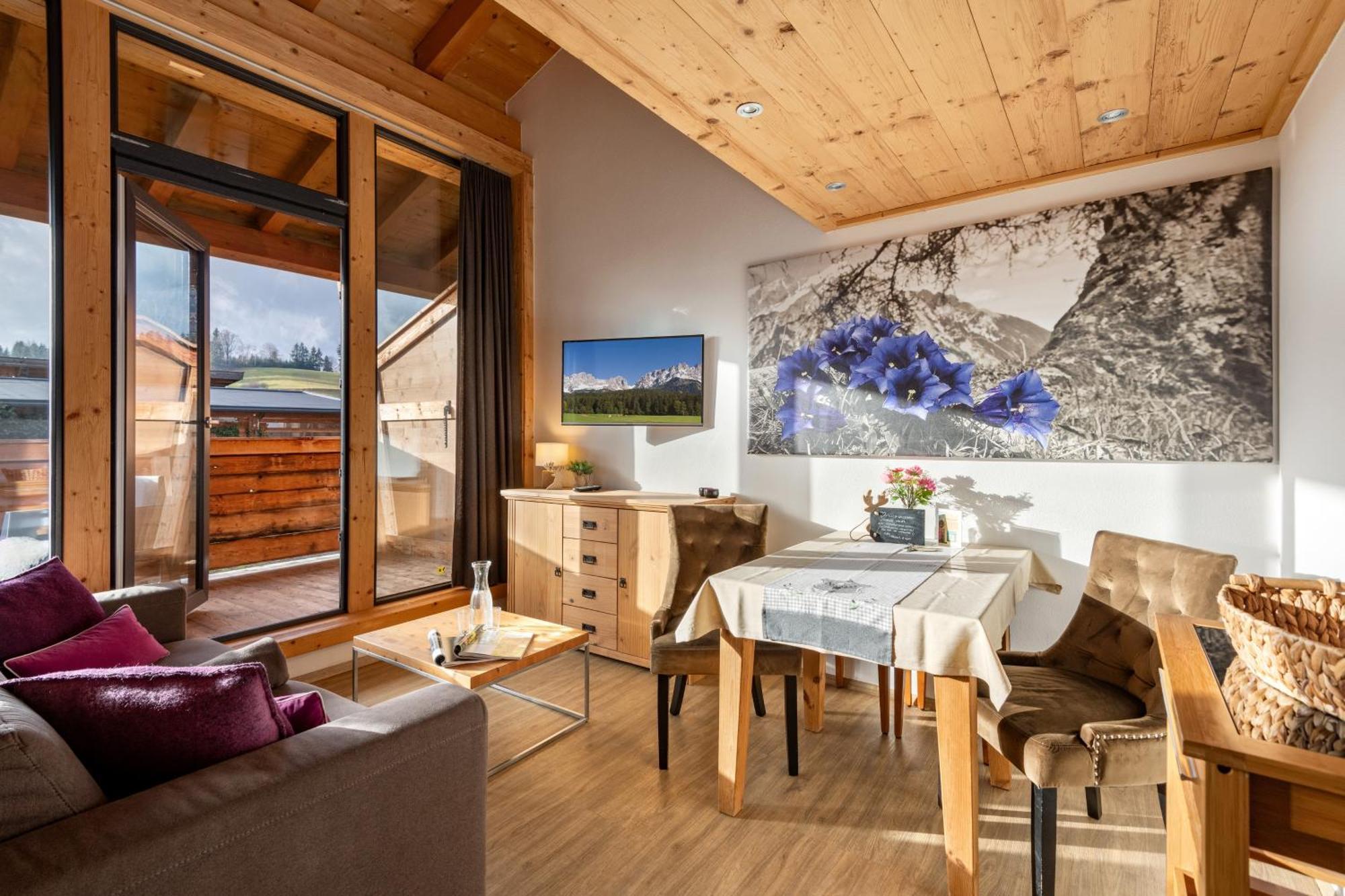 Narzenhof Wellness Chalets, Familien & Luxus Apartments Am Bauernhof سانكت يوهان ان تيرو المظهر الخارجي الصورة